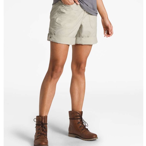 North Face Horizon 2.0 Shorts - Picture 2 of 14